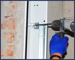 Neighborhood Garage Door Drexel Hill, PA 610-624-9034 - side-door-repair-t-22-gr-23m